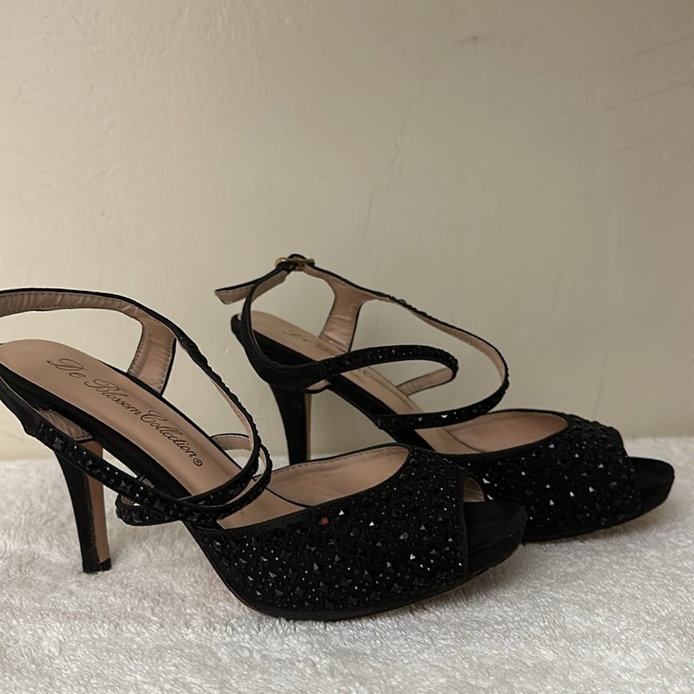 High heels - Picture 2 of 5